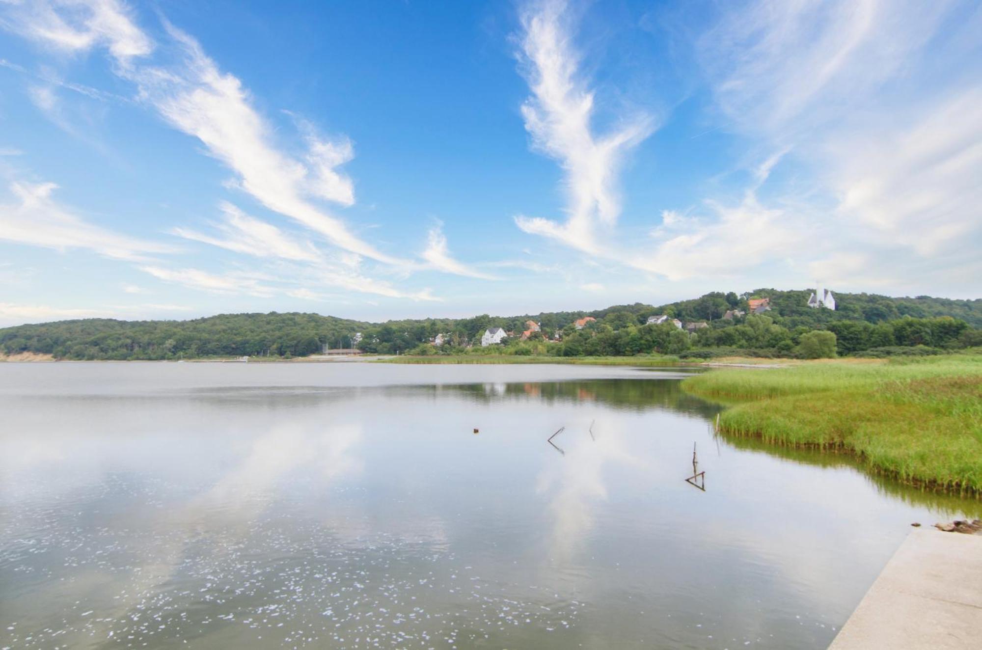 Ferienwohnung Mit Balkon Und Meerblick - Ferienresidenz Zwei Bodden Fewo 1-4 Lietzow Dış mekan fotoğraf